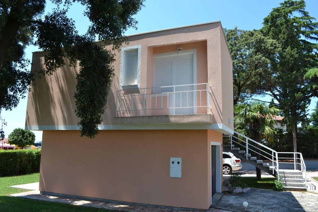 Apartments Lungomare Umag Exterior foto