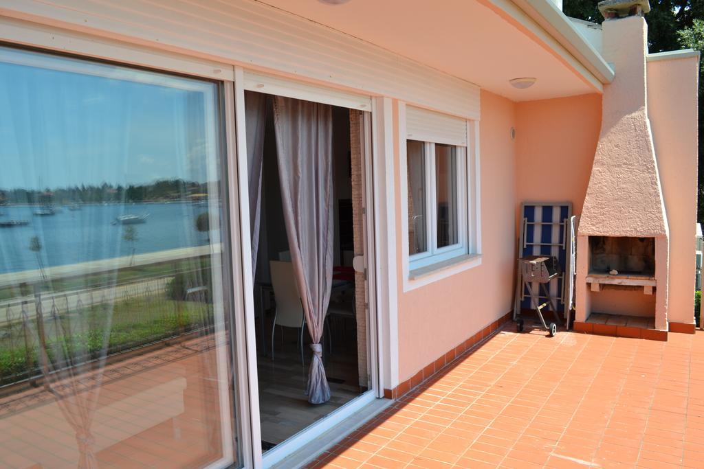 Apartments Lungomare Umag Quarto foto