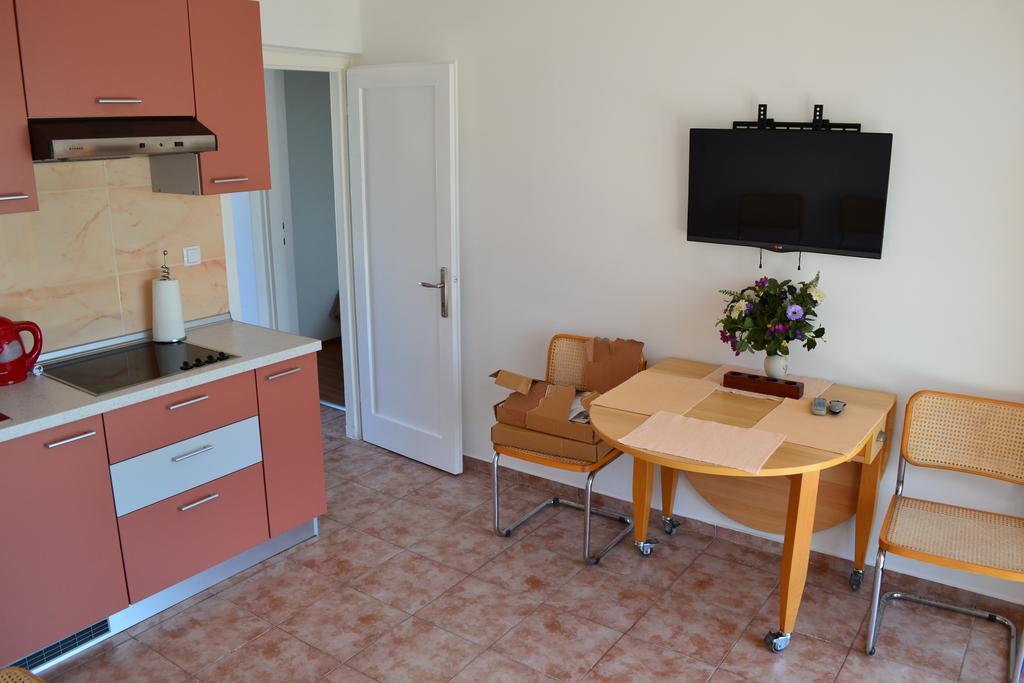 Apartments Lungomare Umag Quarto foto